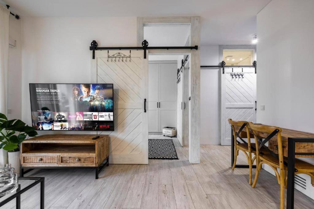 14 Apartament Ptak Szpital Kopernika Szpital Matki Polki Mandoria Orientarium Atlas Arena Plac Zabaw - Zamojska 20A M14 Parking Bezplatny 罗兹 外观 照片